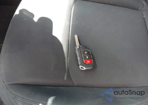 2021 Jeep Wrangler Unlimited Sahara 4X4 z USA, uszkodzony, nr VIN 1C4HJXEN3MW645824